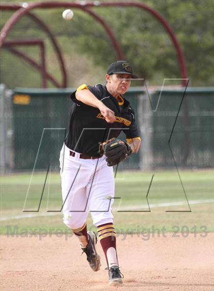Thumbnail 2 in Sahuaro @ Salpointe Catholic photogallery.