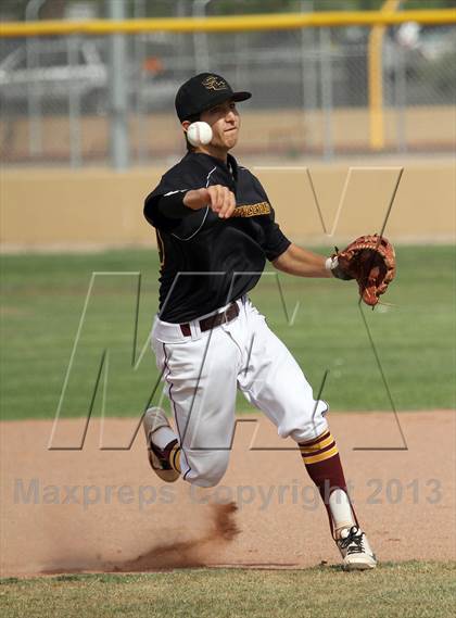 Thumbnail 1 in Sahuaro @ Salpointe Catholic photogallery.
