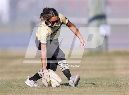 Thumbnail 3 in Purnell Swett @ Gray's Creek (NCHSAA 4A - 1st Round) photogallery.