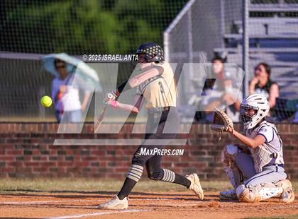 Thumbnail 3 in Purnell Swett @ Gray's Creek (NCHSAA 4A - 1st Round) photogallery.