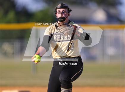 Thumbnail 1 in Purnell Swett @ Gray's Creek (NCHSAA 4A - 1st Round) photogallery.