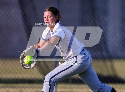 Thumbnail 2 in Purnell Swett @ Gray's Creek (NCHSAA 4A - 1st Round) photogallery.