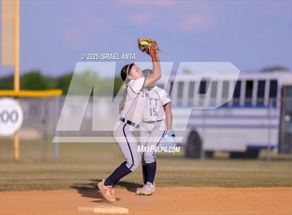 Thumbnail 1 in Purnell Swett @ Gray's Creek (NCHSAA 4A - 1st Round) photogallery.