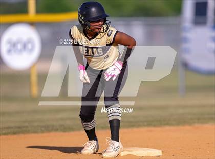 Thumbnail 3 in Purnell Swett @ Gray's Creek (NCHSAA 4A - 1st Round) photogallery.