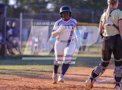 Thumbnail 2 in Purnell Swett @ Gray's Creek (NCHSAA 4A - 1st Round) photogallery.