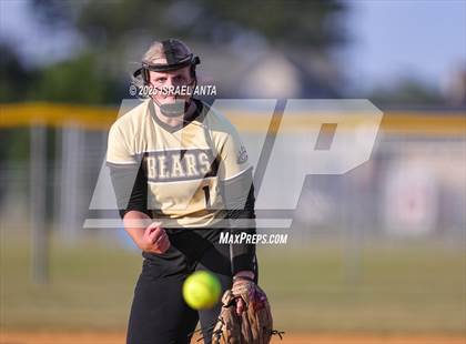 Thumbnail 1 in Purnell Swett @ Gray's Creek (NCHSAA 4A - 1st Round) photogallery.