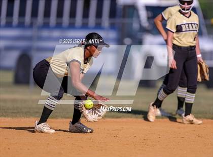 Thumbnail 3 in Purnell Swett @ Gray's Creek (NCHSAA 4A - 1st Round) photogallery.