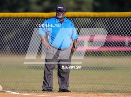 Thumbnail 2 in Purnell Swett @ Gray's Creek (NCHSAA 4A - 1st Round) photogallery.