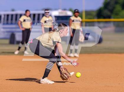 Thumbnail 2 in Purnell Swett @ Gray's Creek (NCHSAA 4A - 1st Round) photogallery.