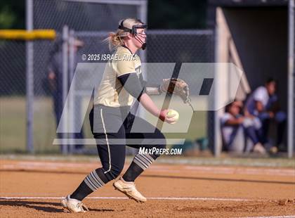 Thumbnail 3 in Purnell Swett @ Gray's Creek (NCHSAA 4A - 1st Round) photogallery.