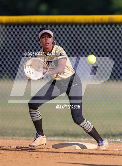 Thumbnail 2 in Purnell Swett @ Gray's Creek (NCHSAA 4A - 1st Round) photogallery.