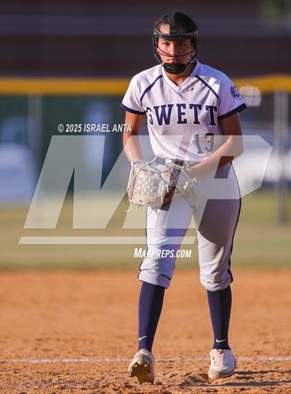 Thumbnail 2 in Purnell Swett @ Gray's Creek (NCHSAA 4A - 1st Round) photogallery.