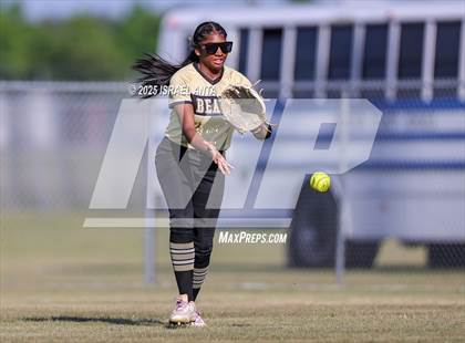 Thumbnail 2 in Purnell Swett @ Gray's Creek (NCHSAA 4A - 1st Round) photogallery.
