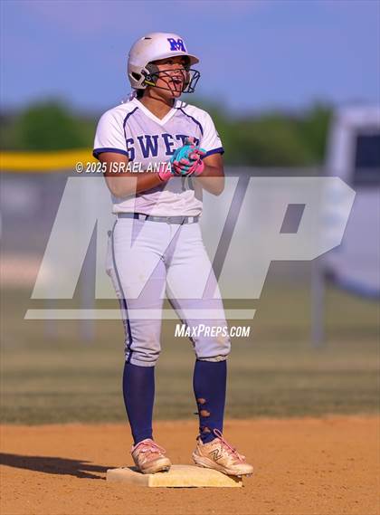 Thumbnail 3 in Purnell Swett @ Gray's Creek (NCHSAA 4A - 1st Round) photogallery.