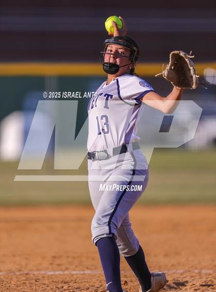 Thumbnail 2 in Purnell Swett @ Gray's Creek (NCHSAA 4A - 1st Round) photogallery.
