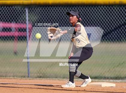 Thumbnail 2 in Purnell Swett @ Gray's Creek (NCHSAA 4A - 1st Round) photogallery.