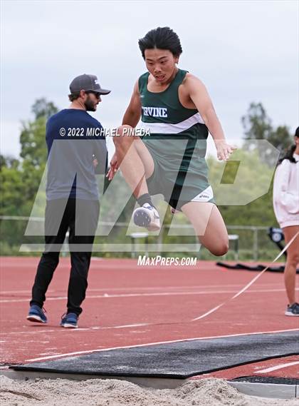 Thumbnail 1 in Irvine vs. Northwood vs. University (Tri Meet) photogallery.
