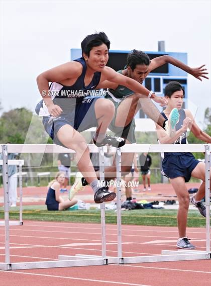 Thumbnail 1 in Irvine vs. Northwood vs. University (Tri Meet) photogallery.
