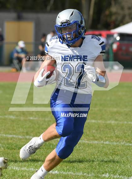 Thumbnail 1 in Newfane @ Kennedy photogallery.