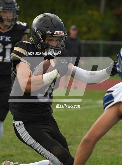 Thumbnail 1 in Newfane @ Kennedy photogallery.