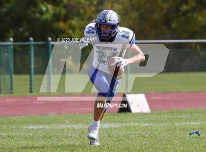 Thumbnail 2 in Newfane @ Kennedy photogallery.