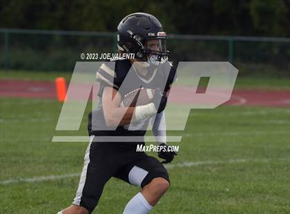 Thumbnail 3 in Newfane @ Kennedy photogallery.