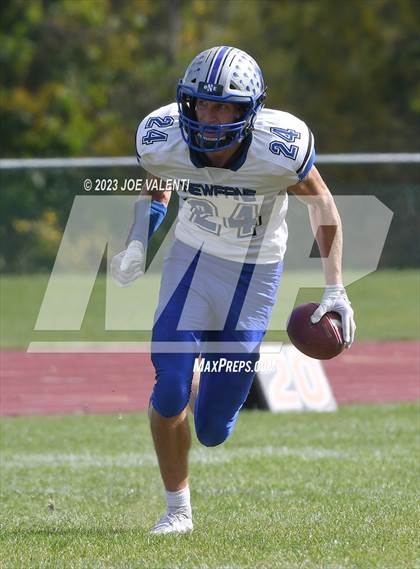 Thumbnail 3 in Newfane @ Kennedy photogallery.