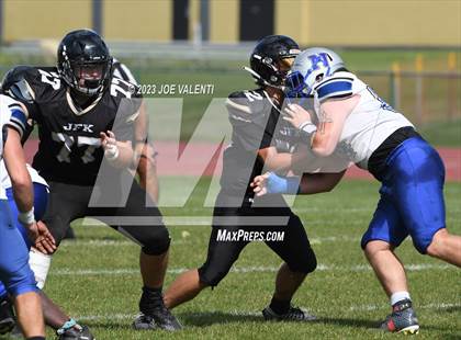 Thumbnail 1 in Newfane @ Kennedy photogallery.