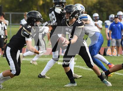 Thumbnail 2 in Newfane @ Kennedy photogallery.