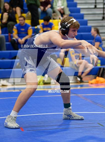 Thumbnail 3 in Kingman Quad Meet photogallery.