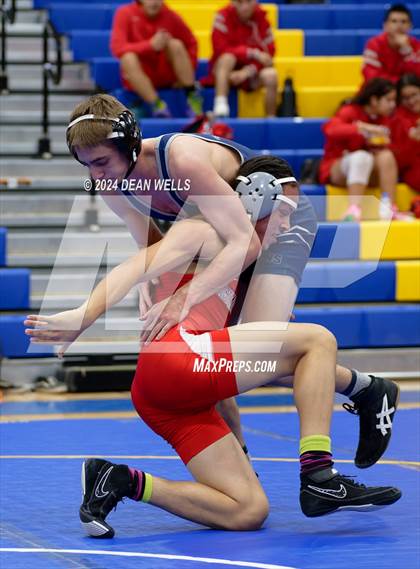 Thumbnail 1 in Kingman Quad Meet photogallery.