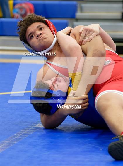 Thumbnail 1 in Kingman Quad Meet photogallery.