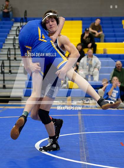 Thumbnail 2 in Kingman Quad Meet photogallery.