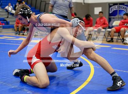 Thumbnail 2 in Kingman Quad Meet photogallery.