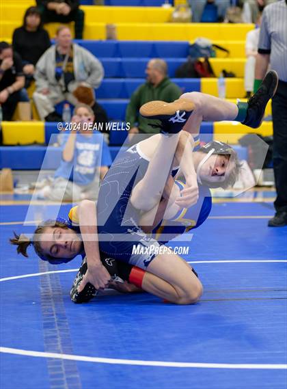 Thumbnail 2 in Kingman Quad Meet photogallery.