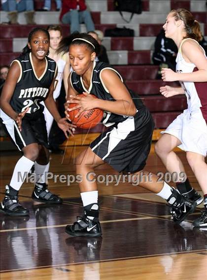 Thumbnail 3 in Pittsburg vs Whitesboro (Sherman Holiday Tournament) photogallery.