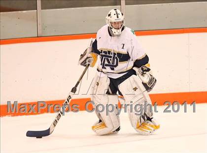 Thumbnail 3 in Webster Thomas vs. Notre Dame  photogallery.