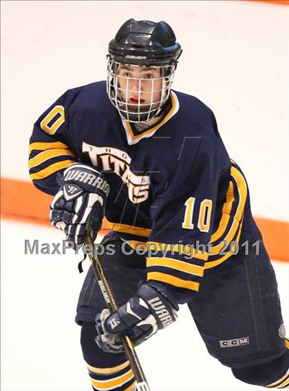 Thumbnail 1 in Webster Thomas vs. Notre Dame  photogallery.