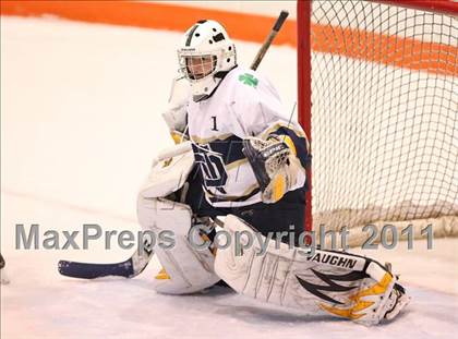 Thumbnail 3 in Webster Thomas vs. Notre Dame  photogallery.