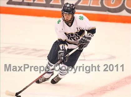 Thumbnail 2 in Webster Thomas vs. Notre Dame  photogallery.