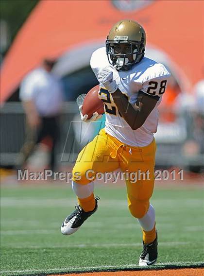 Thumbnail 2 in Prattville vs. St. Thomas Aquinas photogallery.