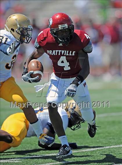 Thumbnail 3 in Prattville vs. St. Thomas Aquinas photogallery.