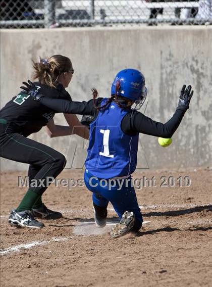 Thumbnail 2 in Joshua vs. Kennedale (Brewer Tournament) photogallery.