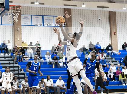 Thumbnail 1 in Perspectives Leadership/Technology vs. Vashon (Illinois Classic) photogallery.