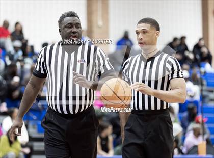 Thumbnail 3 in Perspectives Leadership/Technology vs. Vashon (Illinois Classic) photogallery.
