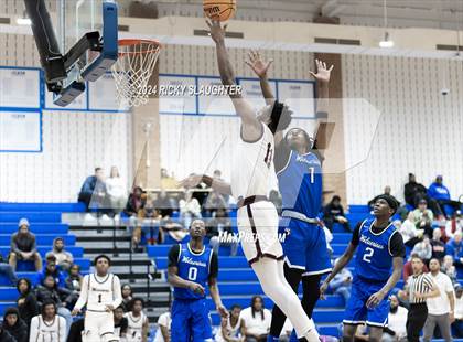 Thumbnail 2 in Perspectives Leadership/Technology vs. Vashon (Illinois Classic) photogallery.