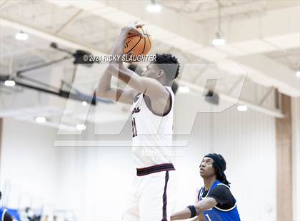 Thumbnail 1 in Perspectives Leadership/Technology vs. Vashon (Illinois Classic) photogallery.
