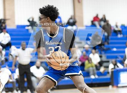 Thumbnail 3 in Perspectives Leadership/Technology vs. Vashon (Illinois Classic) photogallery.