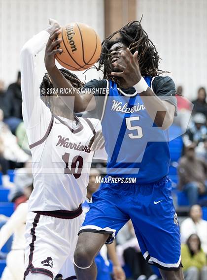 Thumbnail 1 in Perspectives Leadership/Technology vs. Vashon (Illinois Classic) photogallery.