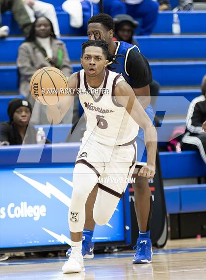 Thumbnail 3 in Perspectives Leadership/Technology vs. Vashon (Illinois Classic) photogallery.